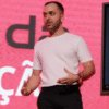 eduardo arteiro - gerente de e-commerce da Marçal store